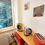 Laroka House Cosy Studio Universitate